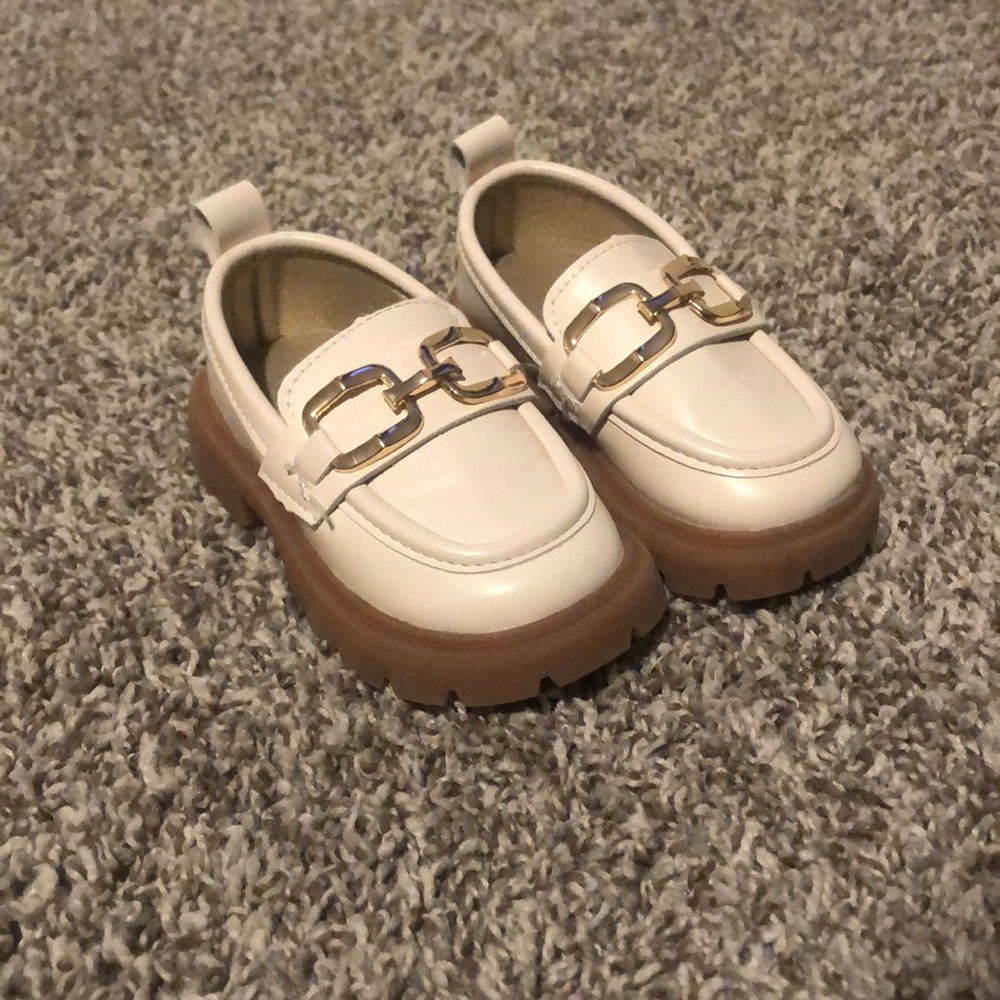 SHEIN Toddler Shoes